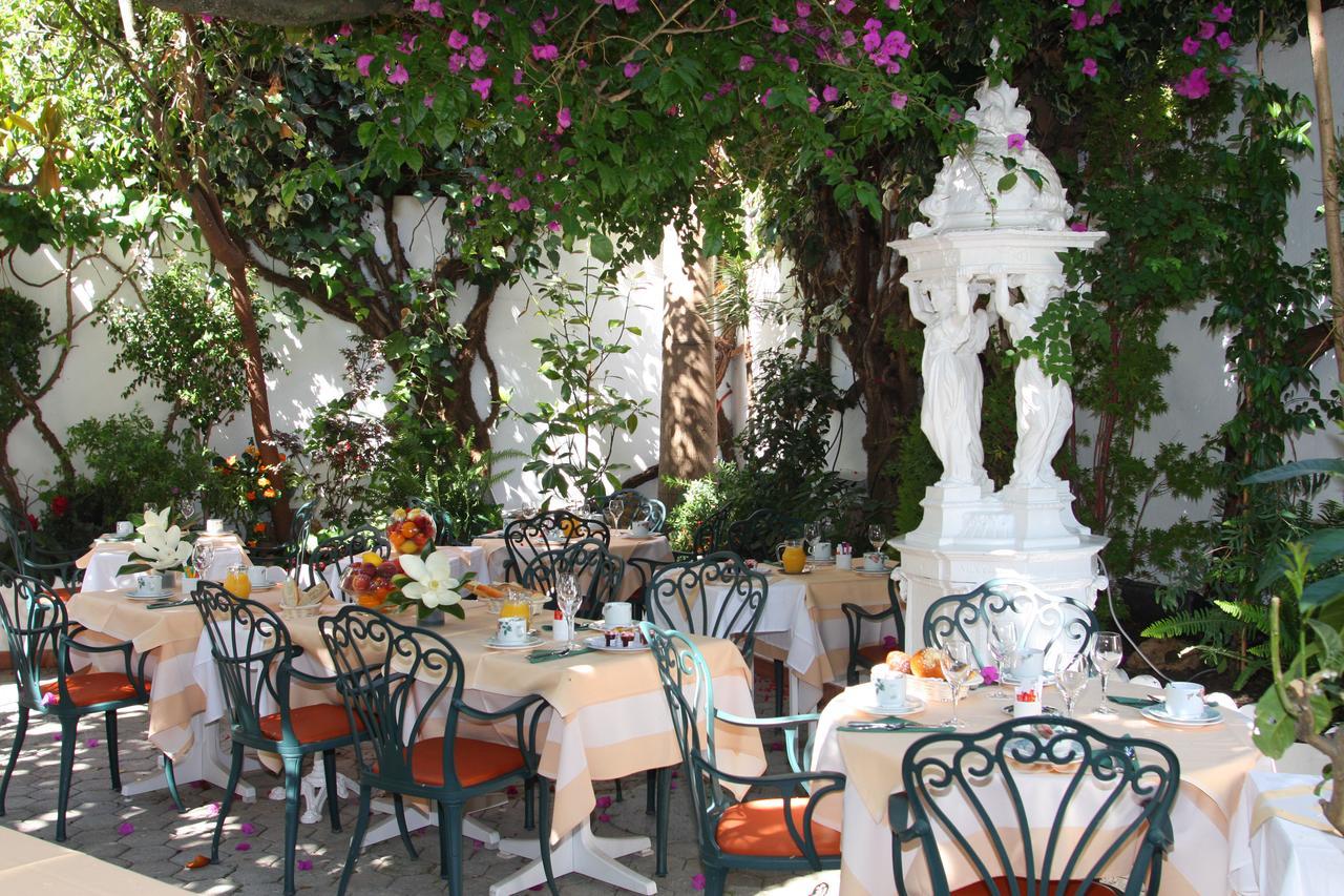 Le Magnolia Hotell Calvi  Eksteriør bilde