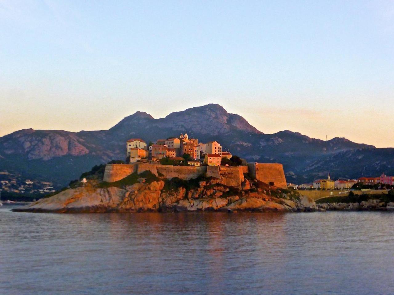 Le Magnolia Hotell Calvi  Eksteriør bilde